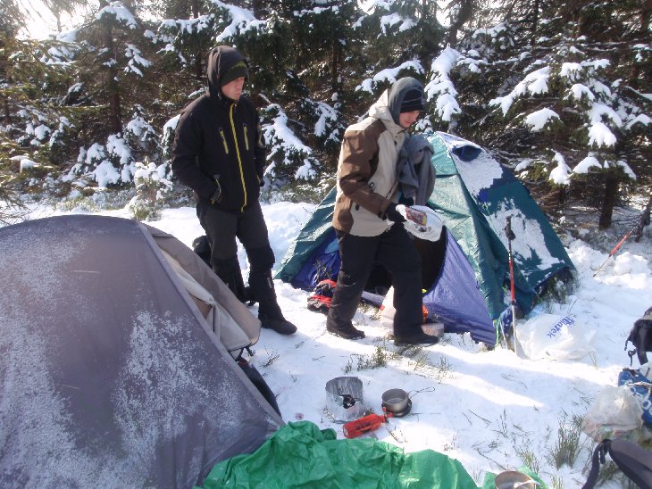 Spali jsme podlíž hory Skalniak (915 m.n.m.).