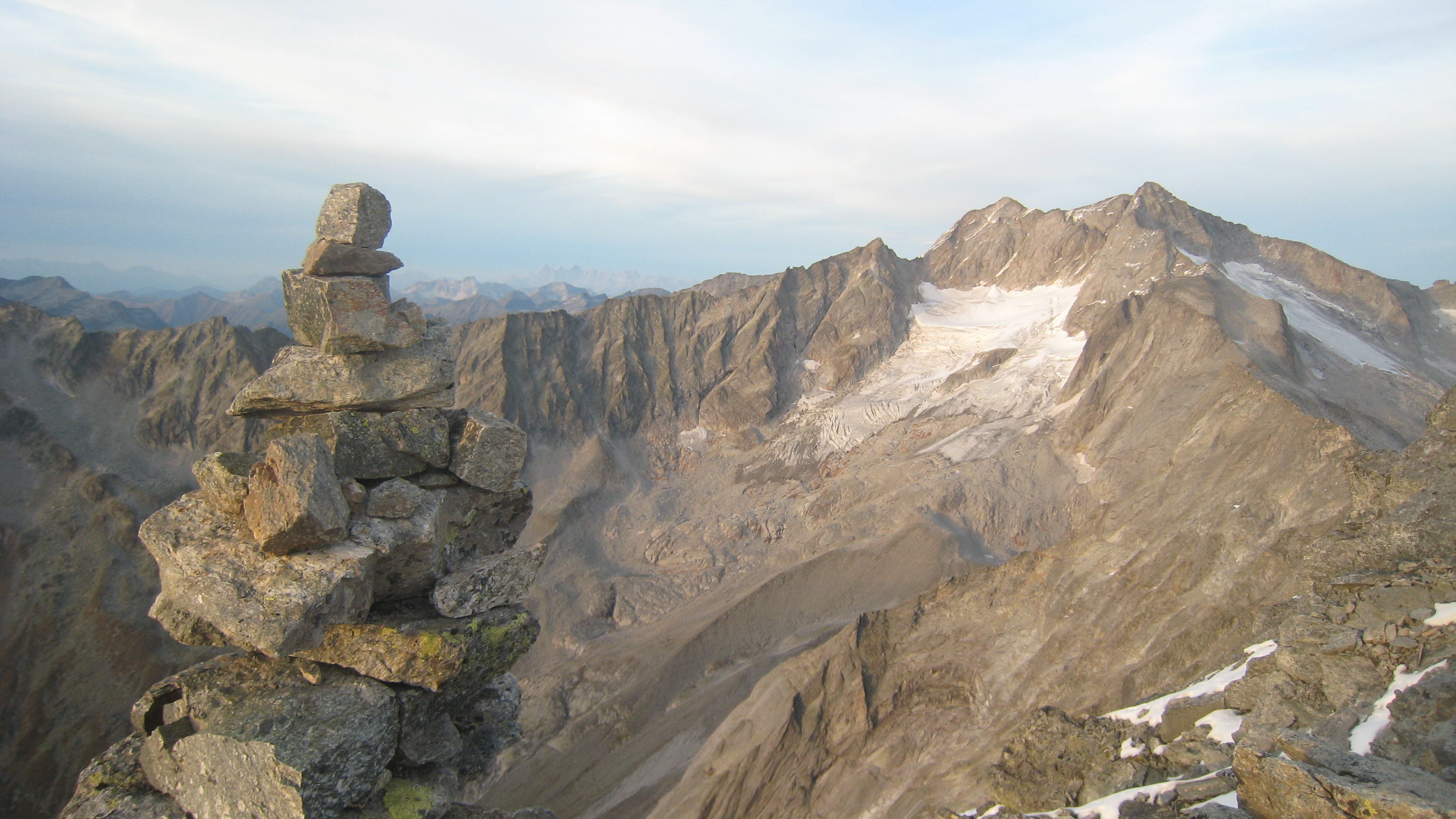 Hochalmspitze...Zítra je v plánu na tento kopec vylézt....Jak to dopadne se dozvíte:))...