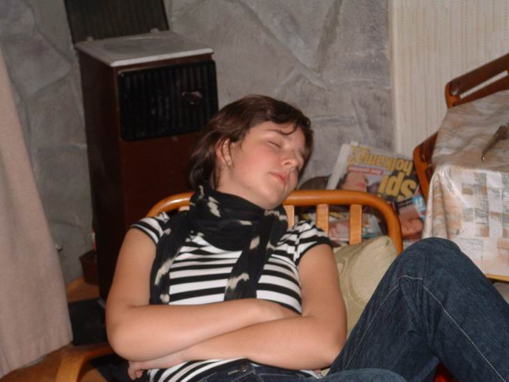 ...elišku to evidentně dost zmohlo...