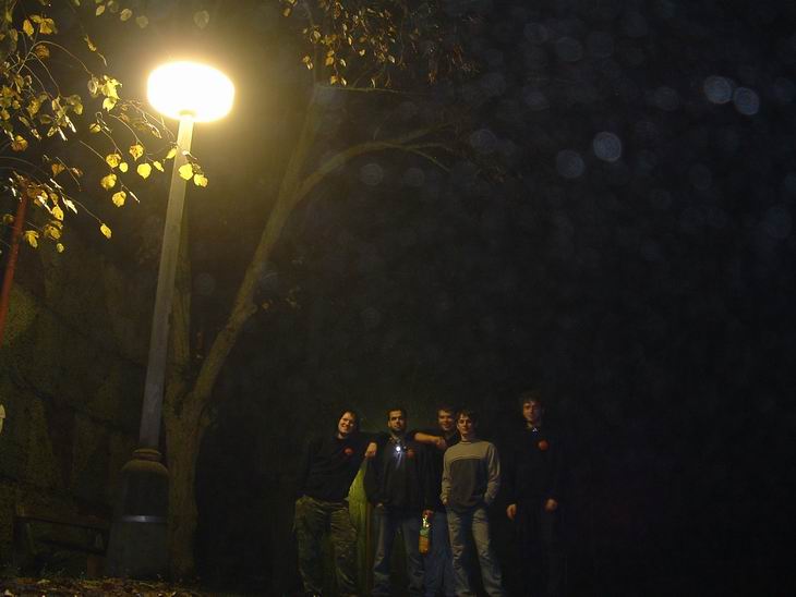 společné foto na nádraží