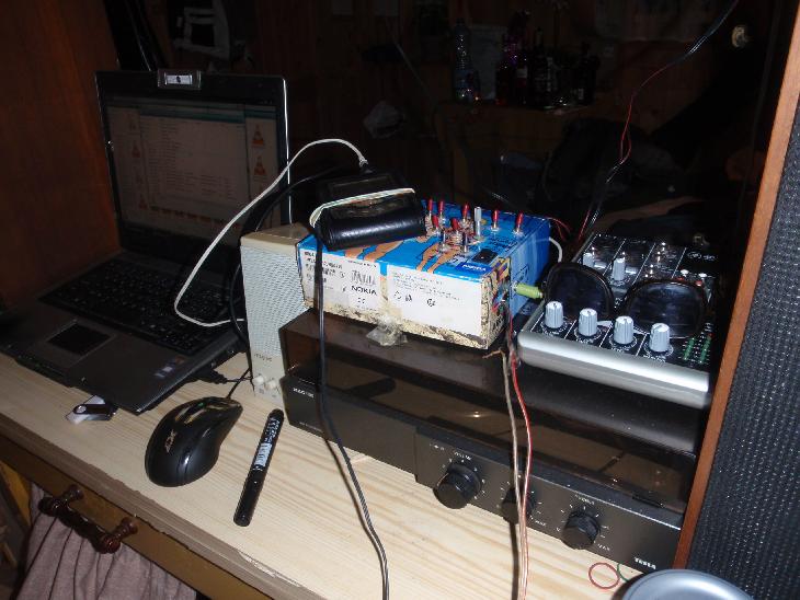Zpátky na Datlochatě. Letos jsme měli rozšířenou aparaturu o mixážní pultík s 2 mikrofonama