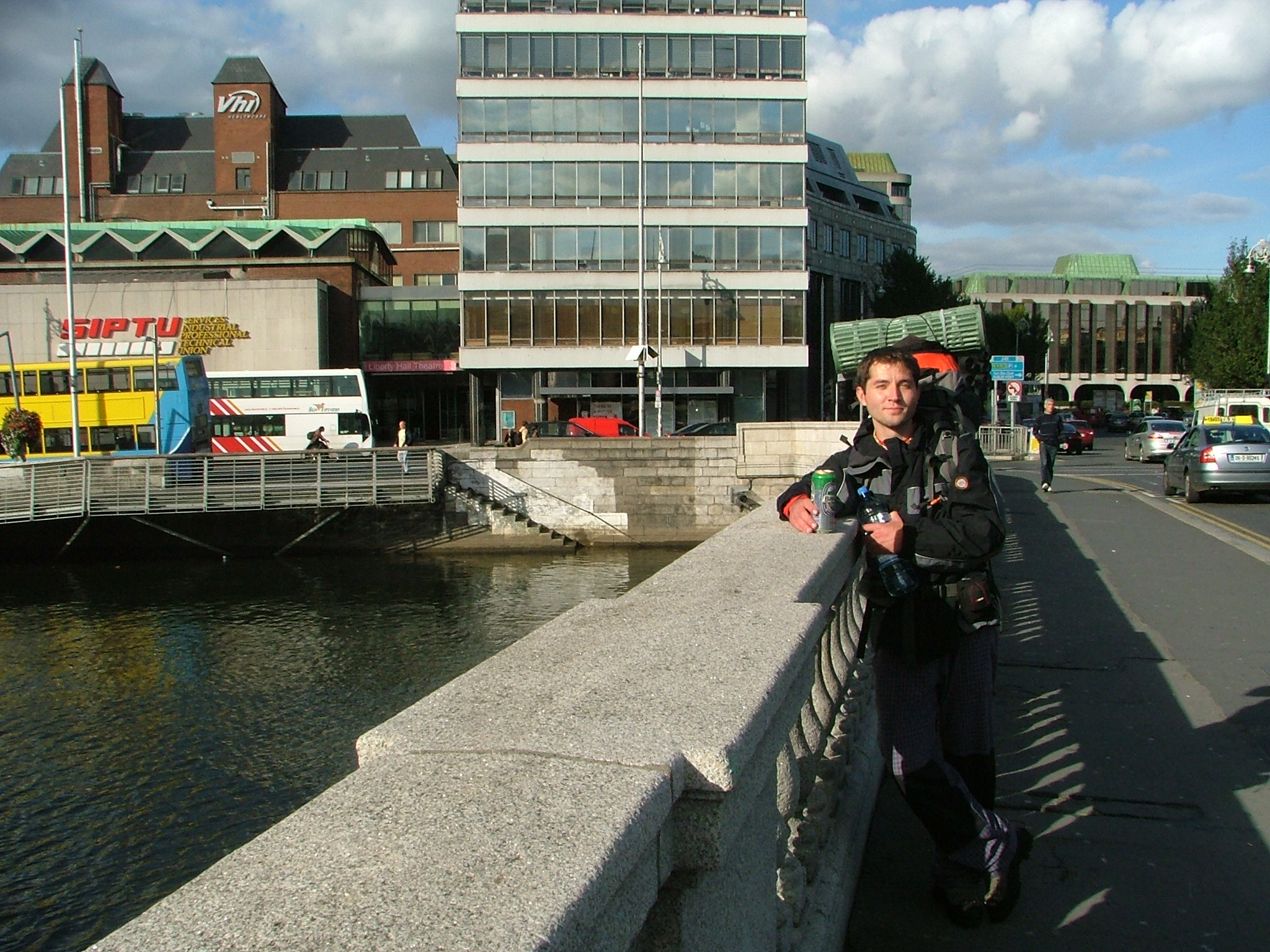 V Dublinu...