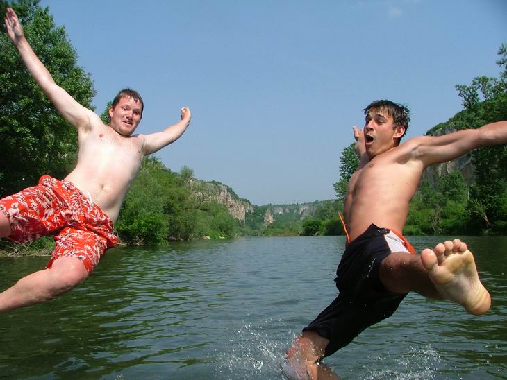 ..a tady v duelu s komárem:D