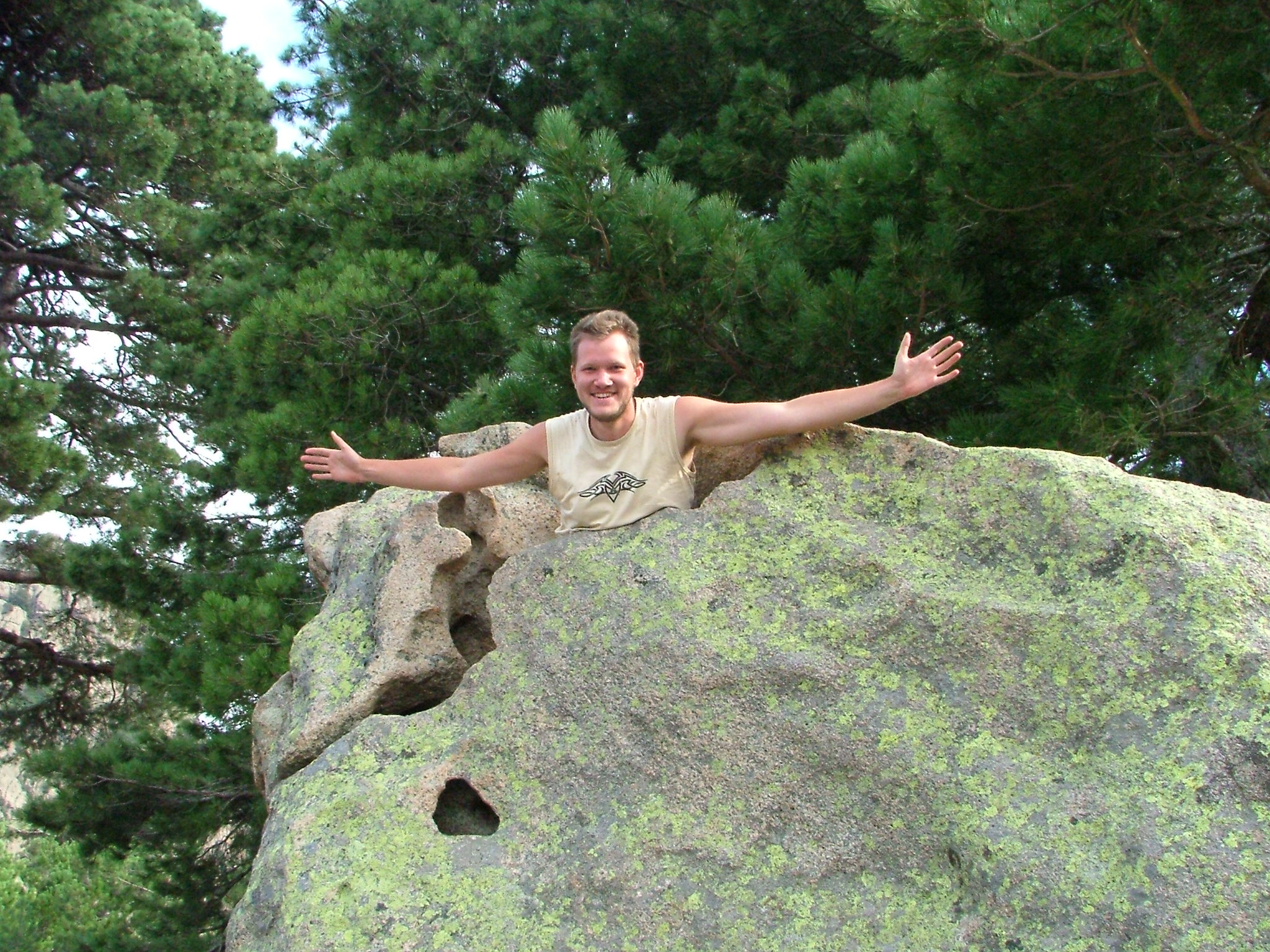 ...zajímavý to kamenný útvar...