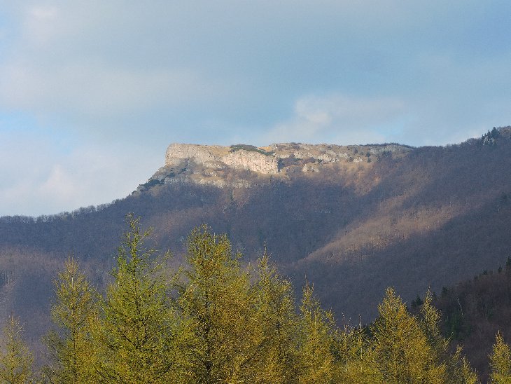Osluněný vrchol Klak.