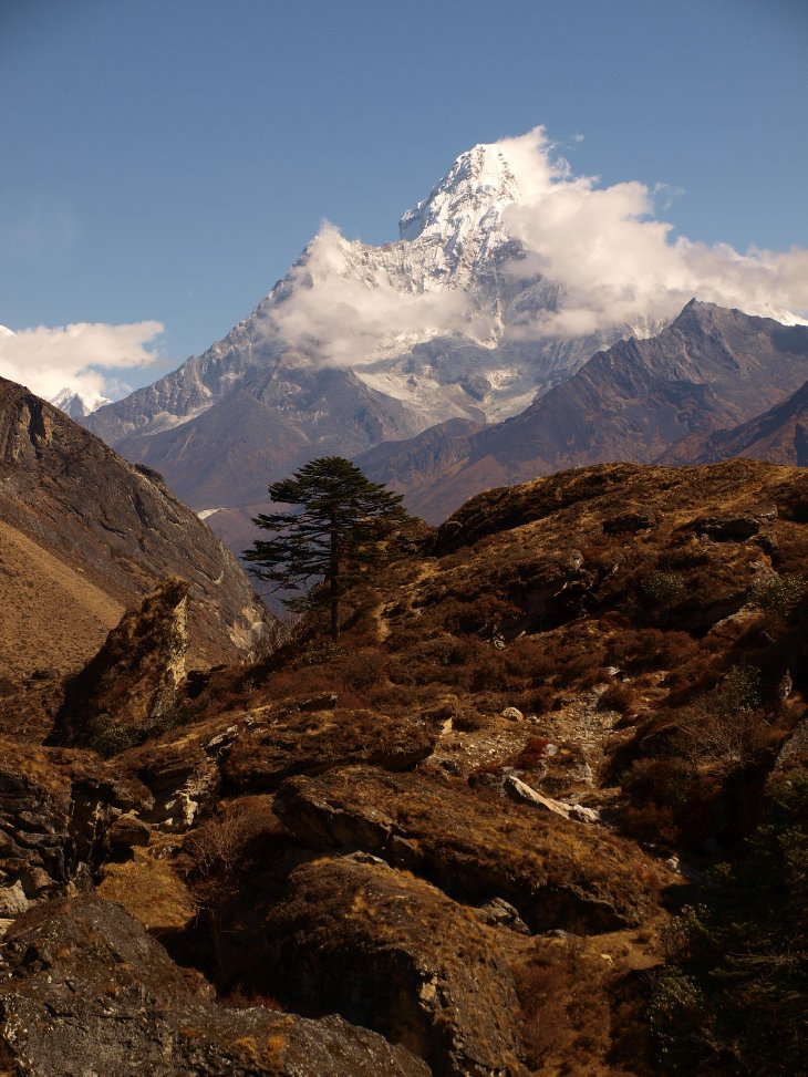 Ama Dablam v celé své kráse..