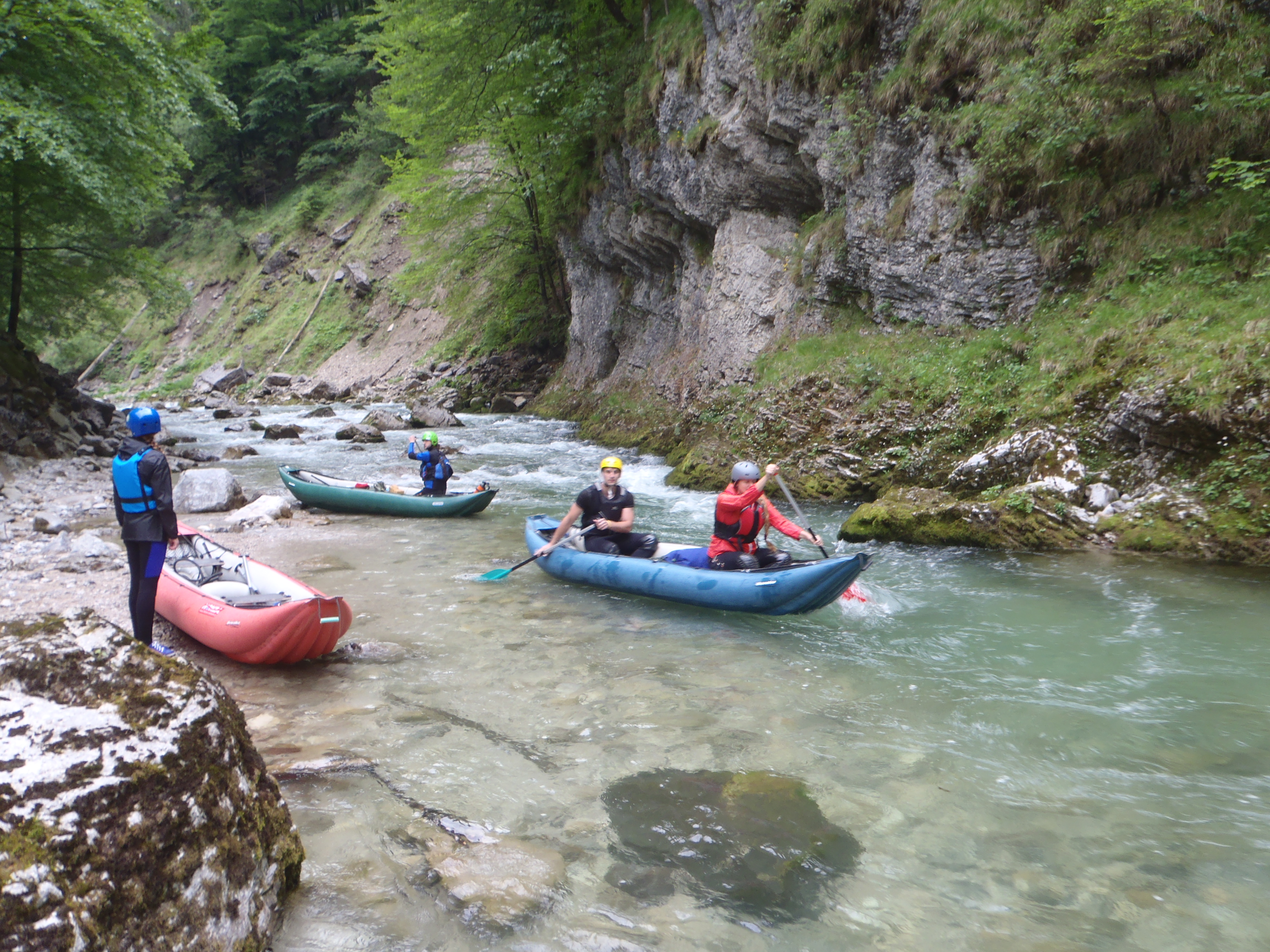 Vodočet 208cm v Erlaufboden, ale ze silnice to moc sjízdně nevypadlo.