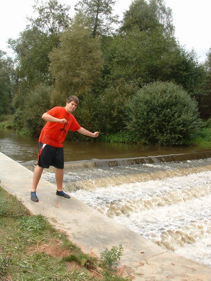 Ondra asi stopuje lodě nebo co....