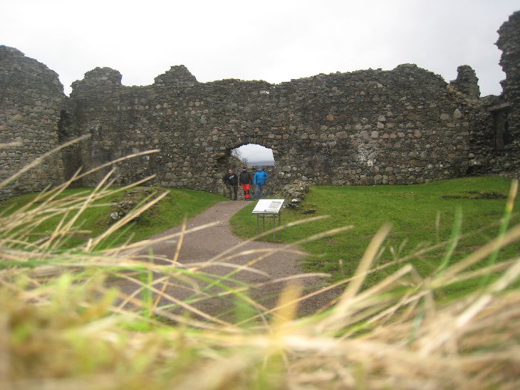 Z Fort William se vydáváme na sever. Toto je Inverlochy castle...