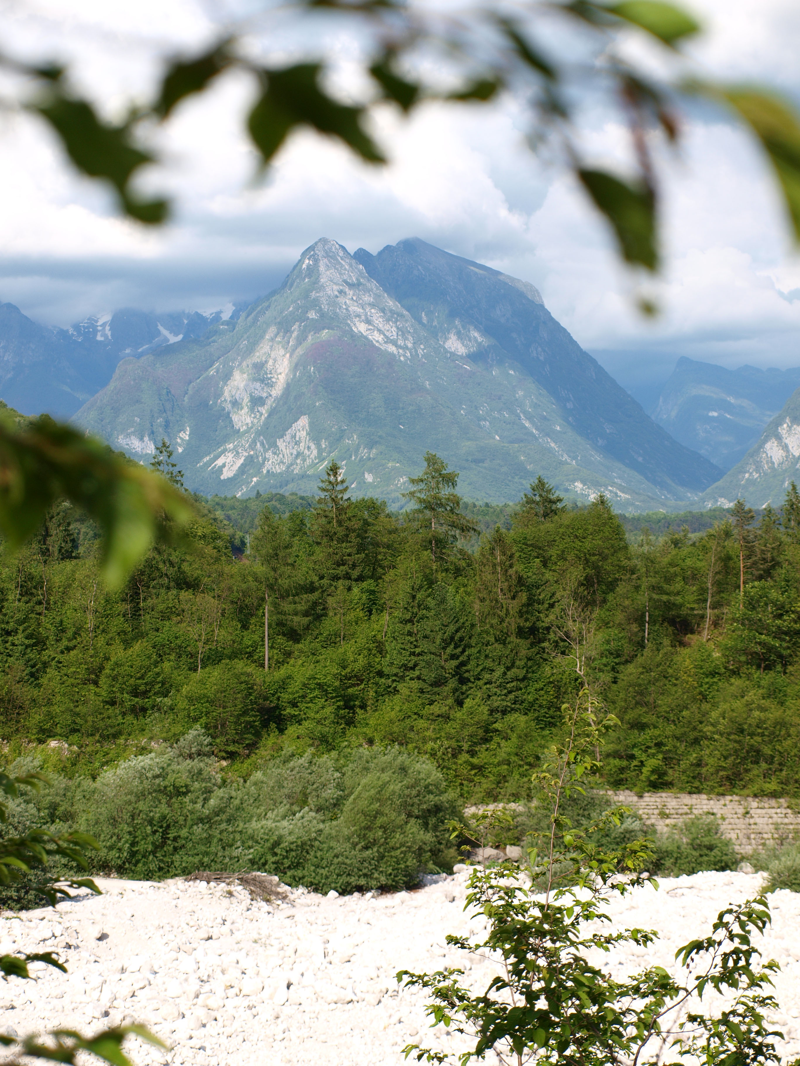 Pohled na Svinjak (1 653 m.n.m.).