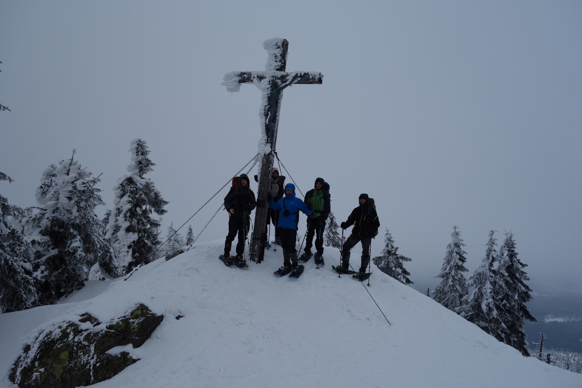 A tady už jsme na vrcholu Velkého roklanu (1453 m.n.m)