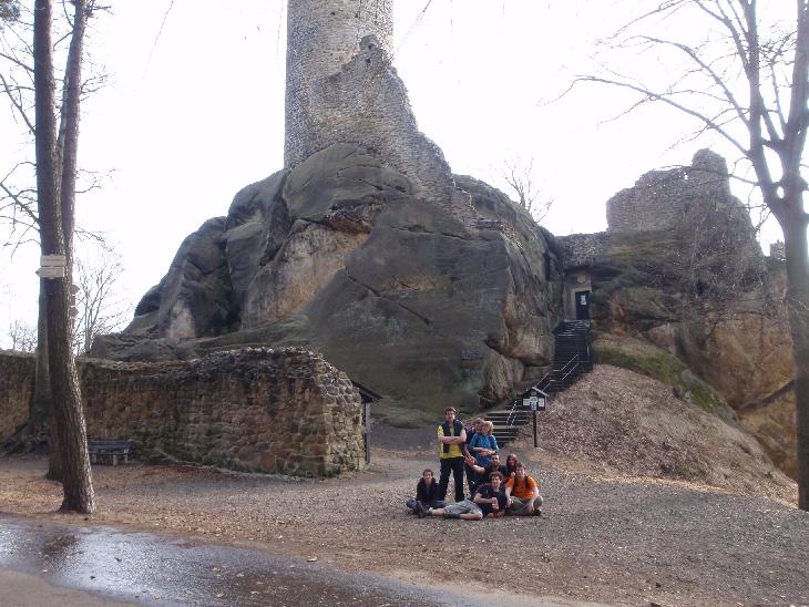 hrad....sme tu mimo sezonu takže - zavřeno:)