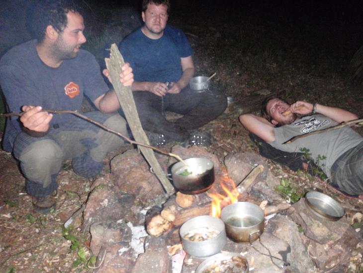 Vařili jsme i při soumraku