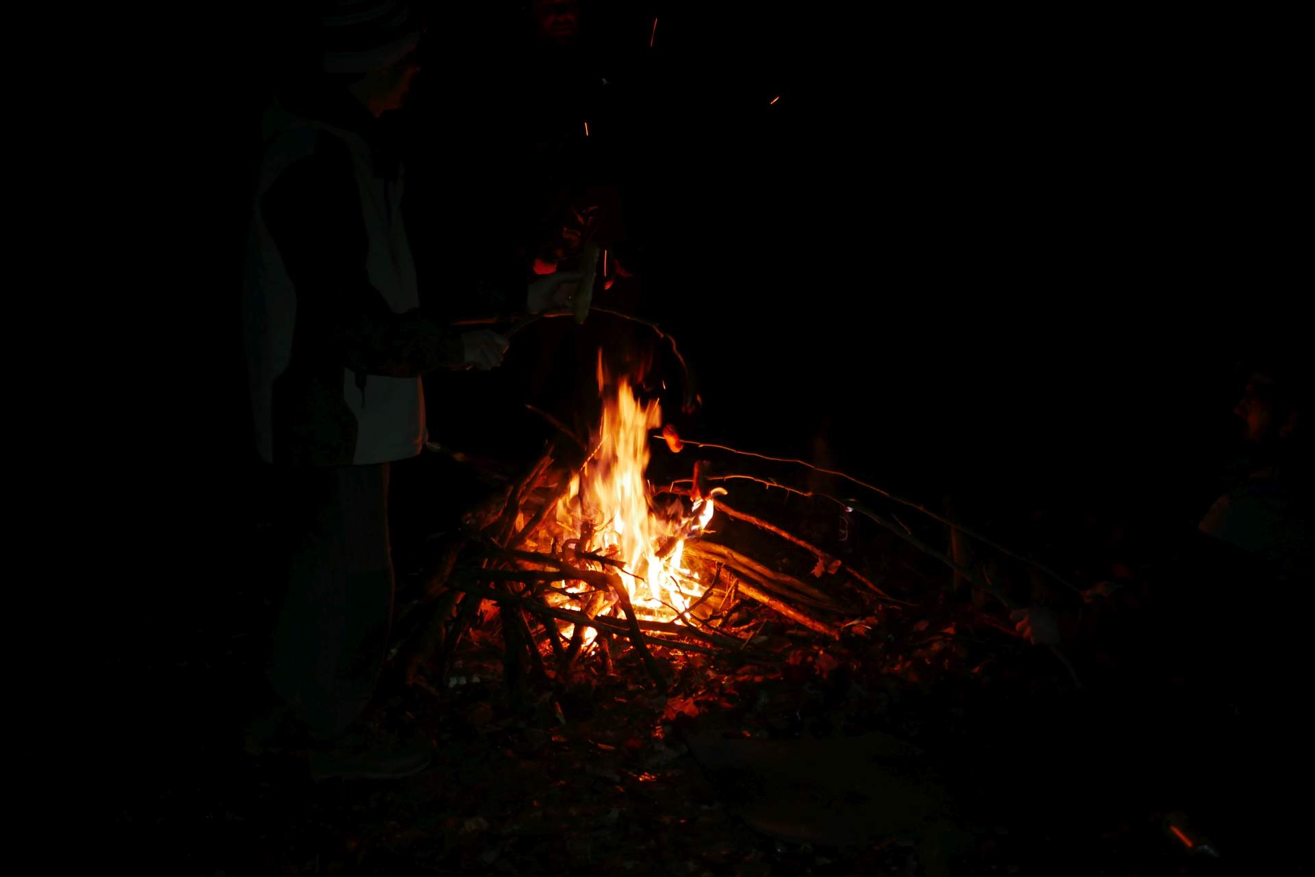 A to už jsme na vrcholu kostelního kopce. Přišli jsme tam asi o půlnoci :-)