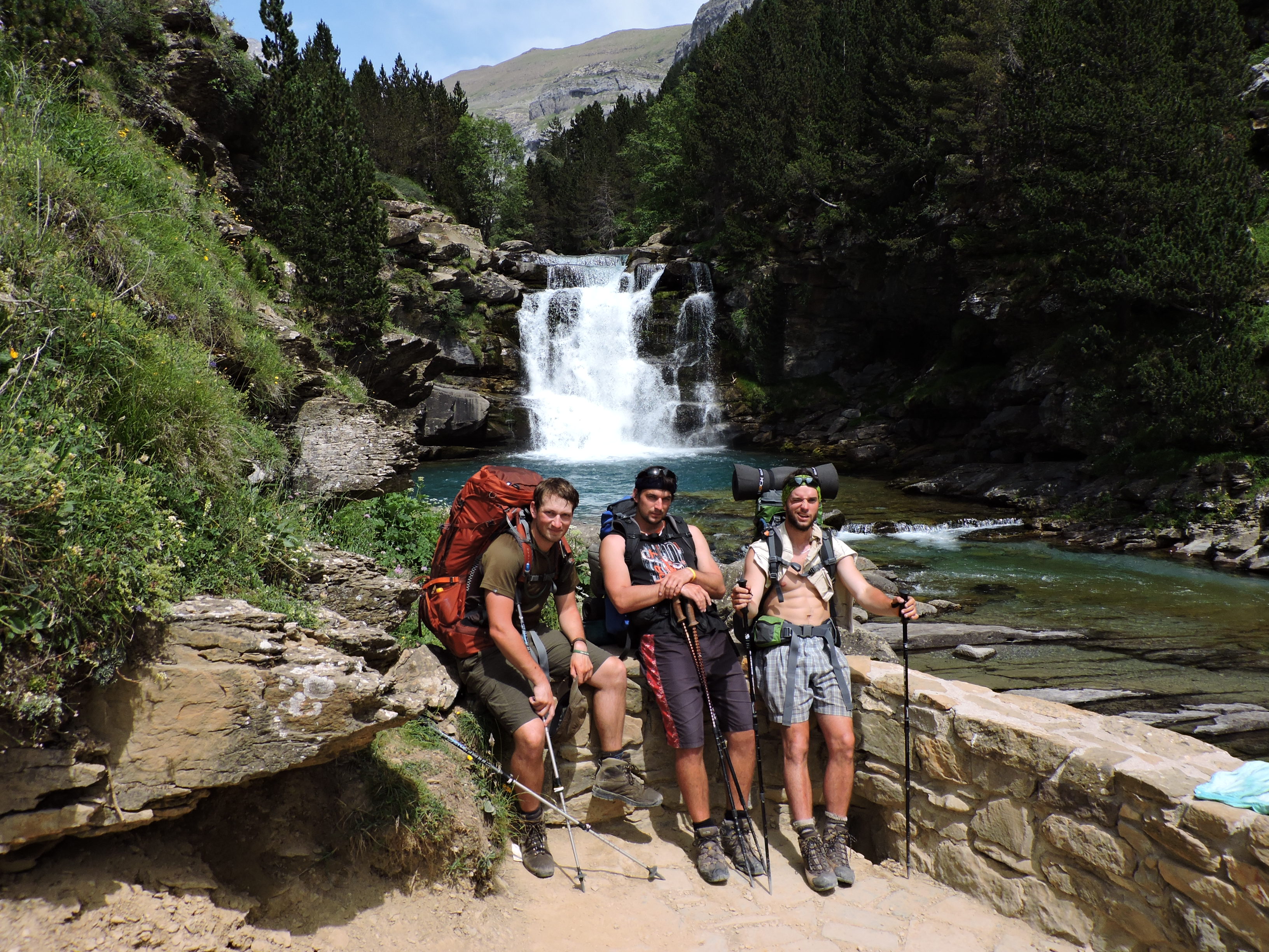... a kaskád (Cascada del Estrecho).